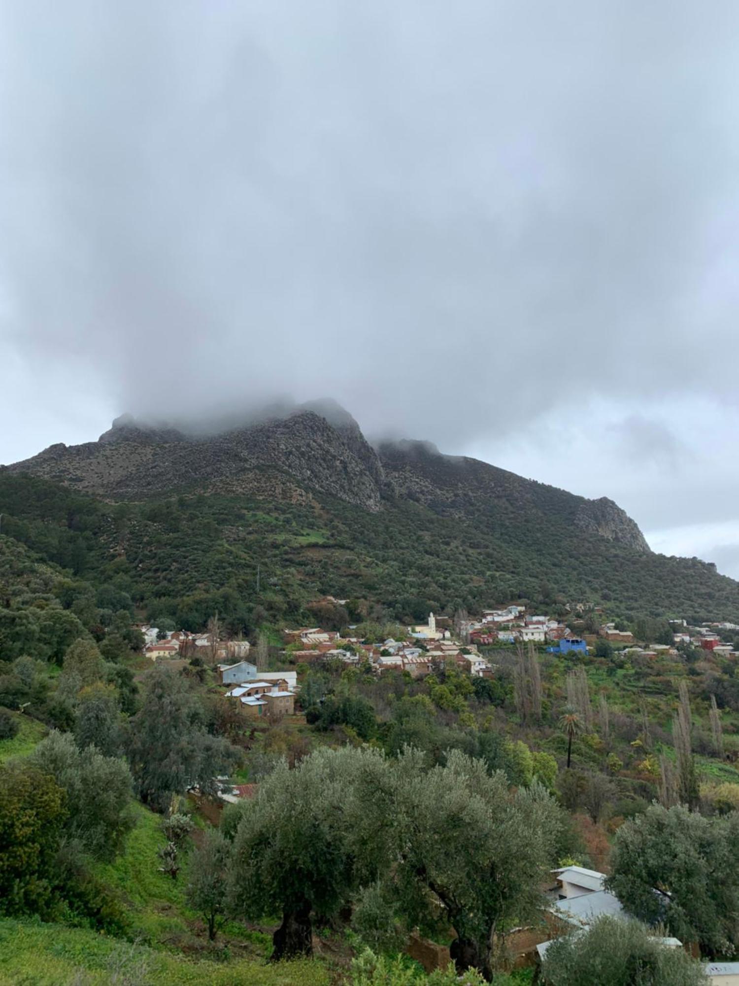 Appartamento Dar Lala Zhour Douar Ain Bouchrik Esterno foto